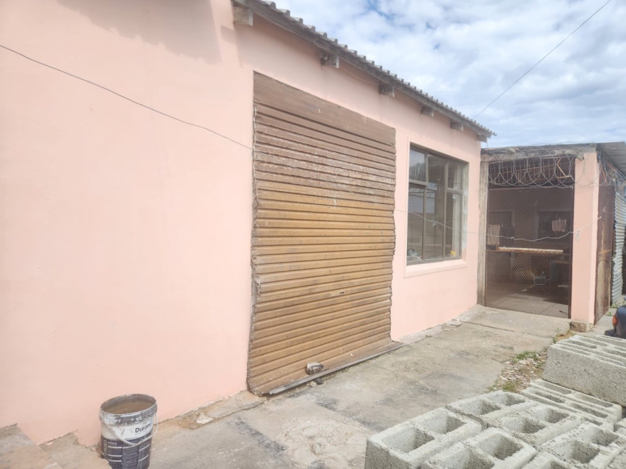 Commercial Property for Sale in Pacaltsdorp Western Cape